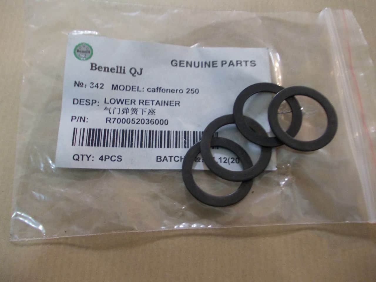 FERMO SUPERIORE VALVOLA ASPIRAZIONE/SCARICO BENELLI CAFFE NERO 250