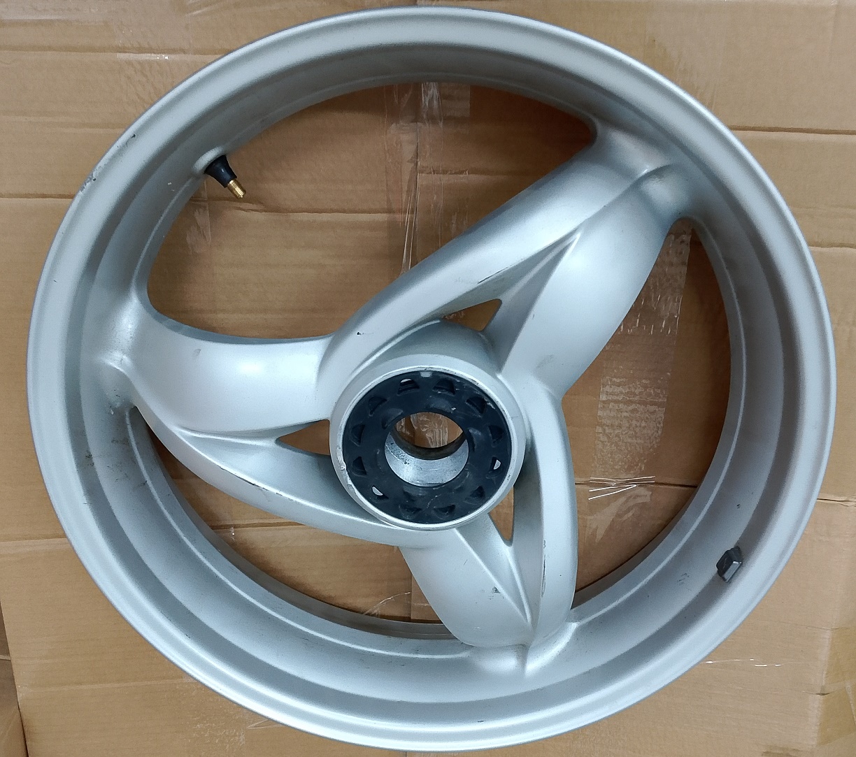 CERCHIO RUOTA POSTERIORE BMW F 650 CS USATO !!!