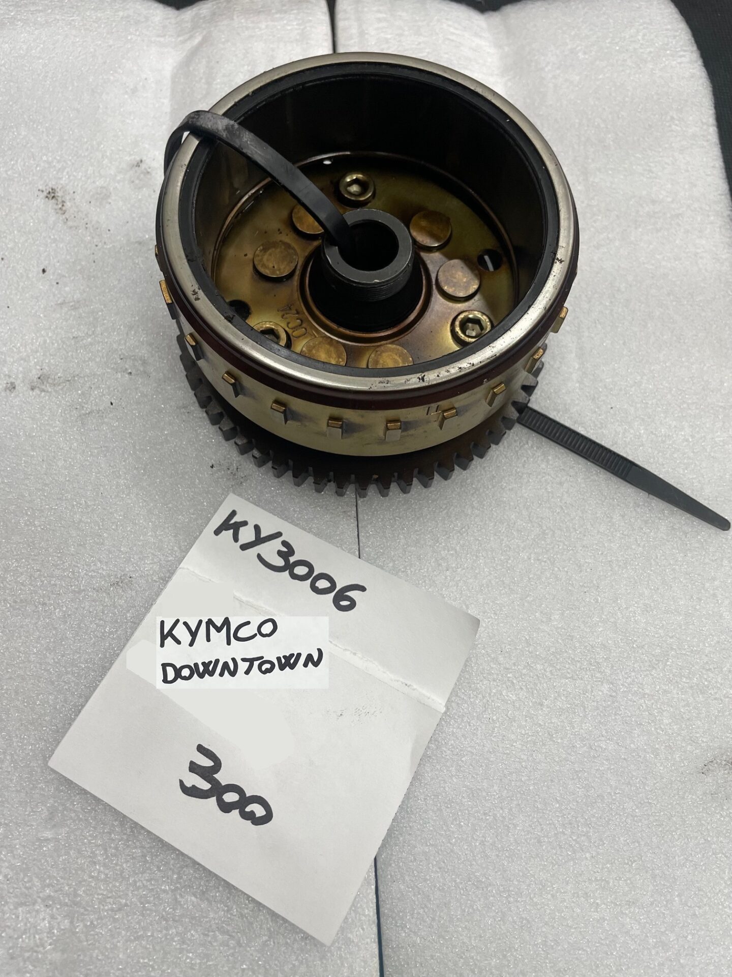 VOLANO E RUOTA LIBERA AVVIAMENTO KYMCO DOWNTOWN 300 07> USATO
