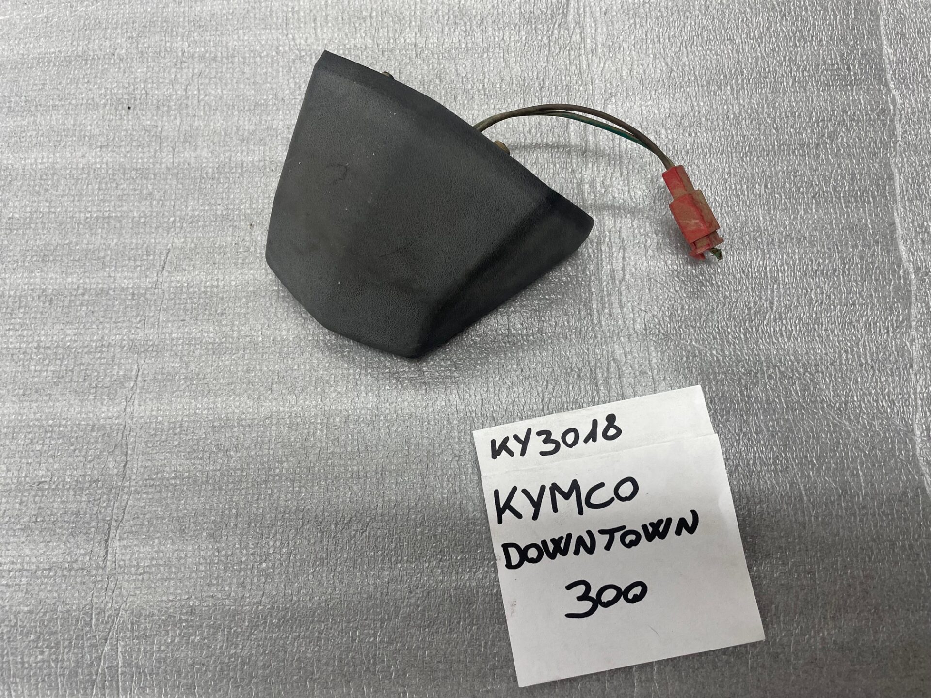 LUCE TARGA KYMCO DOWNTOWN 300 07> USATO