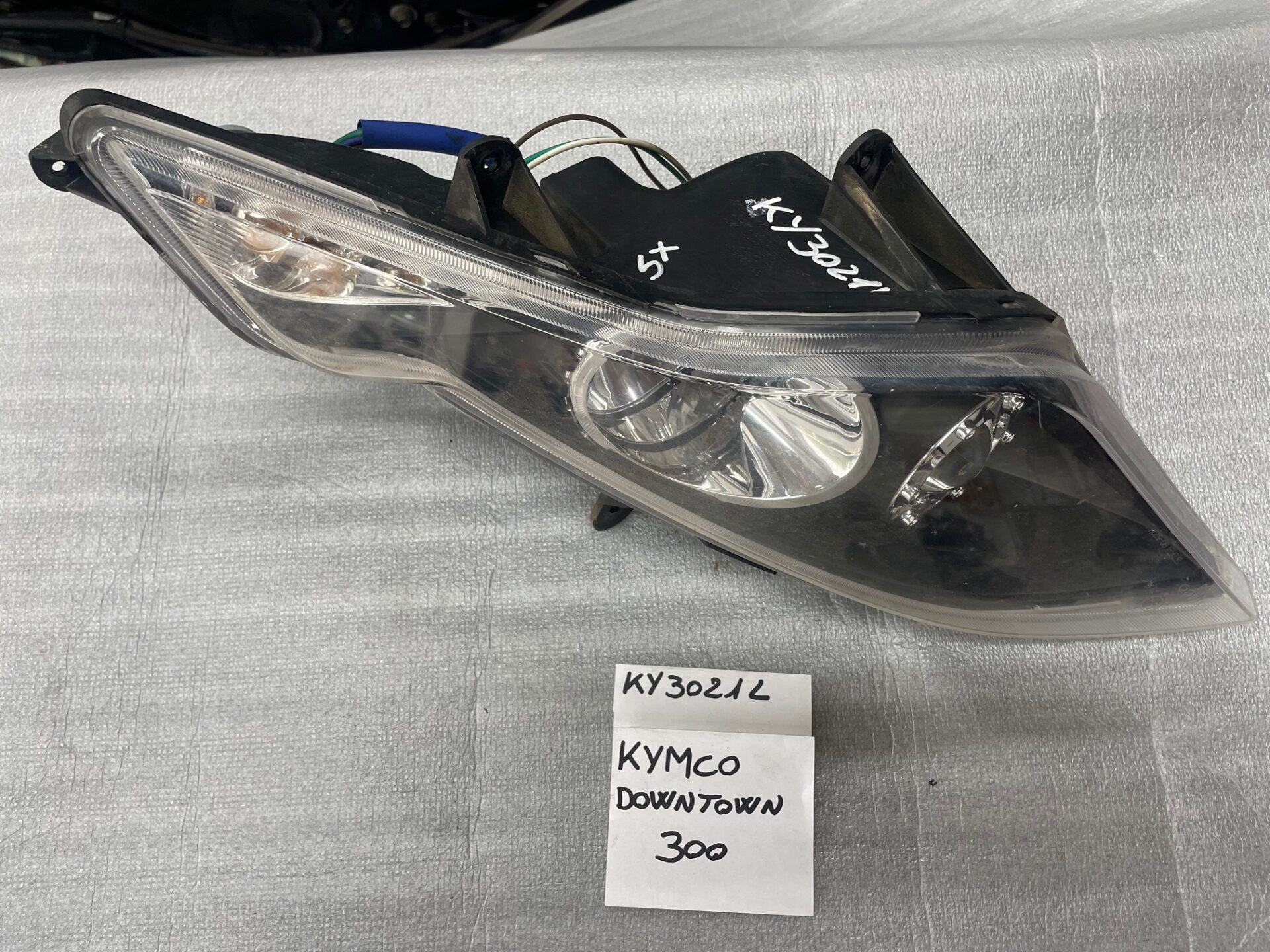 FARO ANTERIORE SX KYMCO DOWNTOWN 300 07> USATO