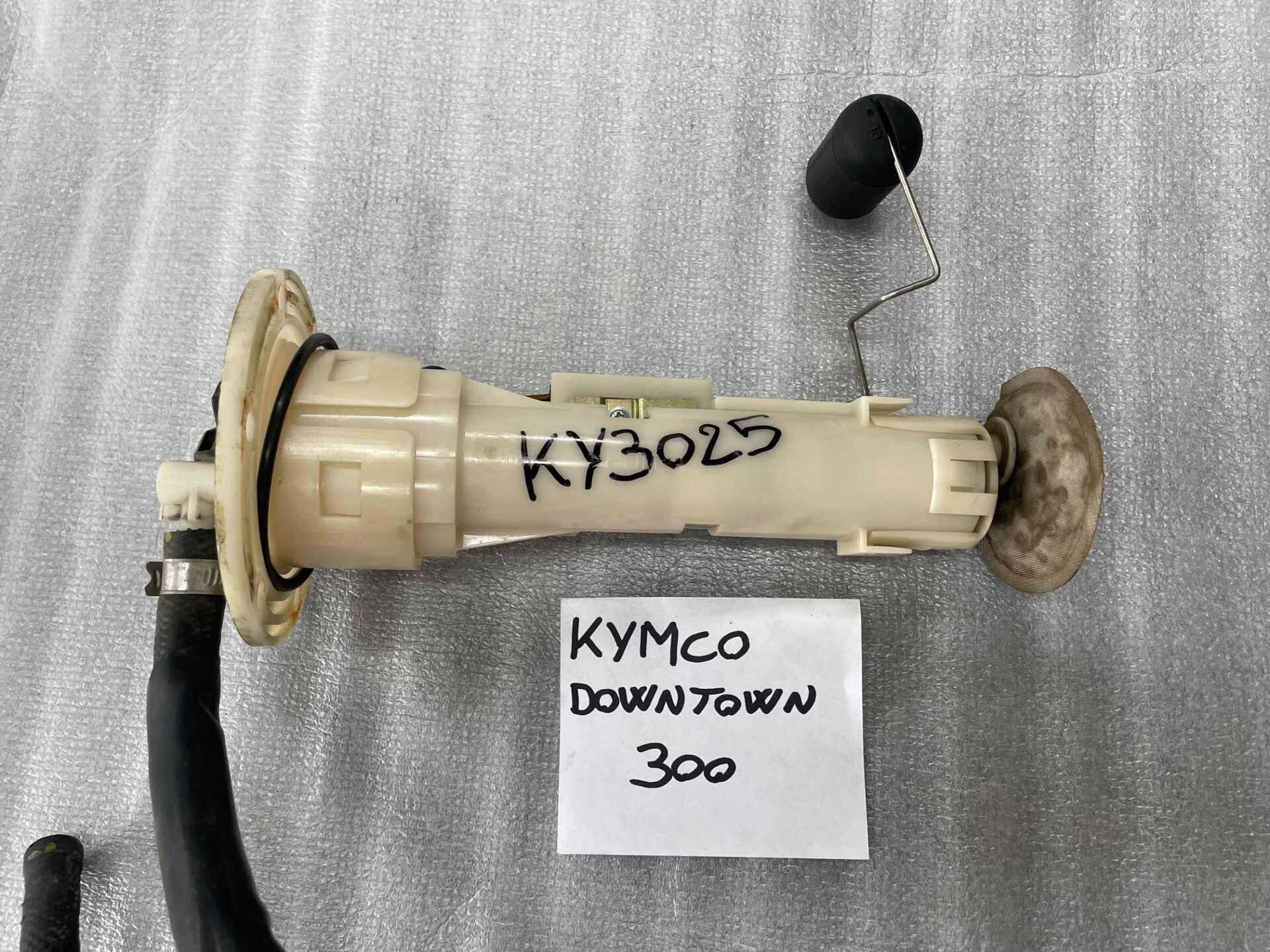 POMPA SERBATOIO BENZINA KYMCO DOWNTOWN 300 07> USATO