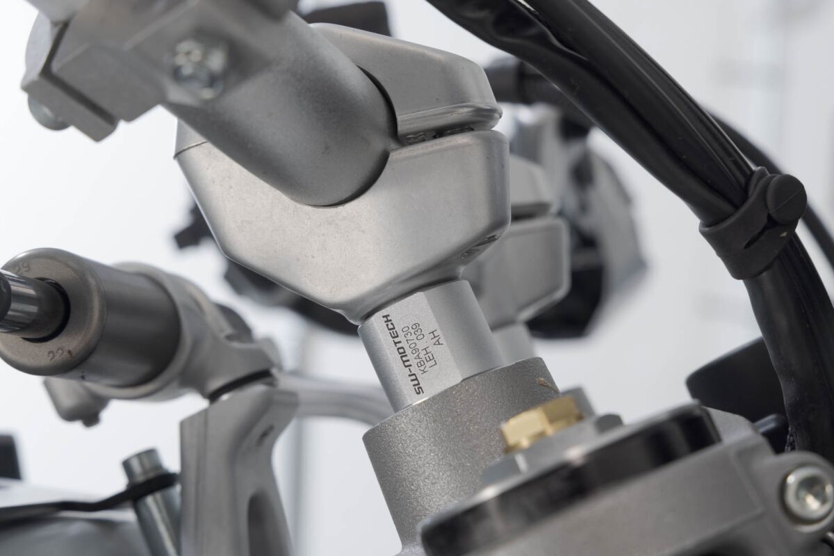 SW MOTECH LEH.22.039.10100/S Riser manubrio da 20 mm DUCATI DESERT X 950 ABS 22>24
