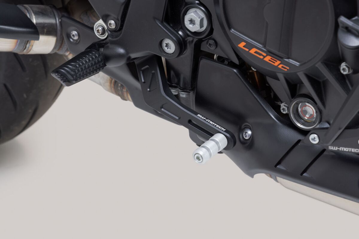 SW MOTECH FBL.04.994.10000 PEDALE FRENO REGOLABILE KTM	DUKE 990 ABS 2024