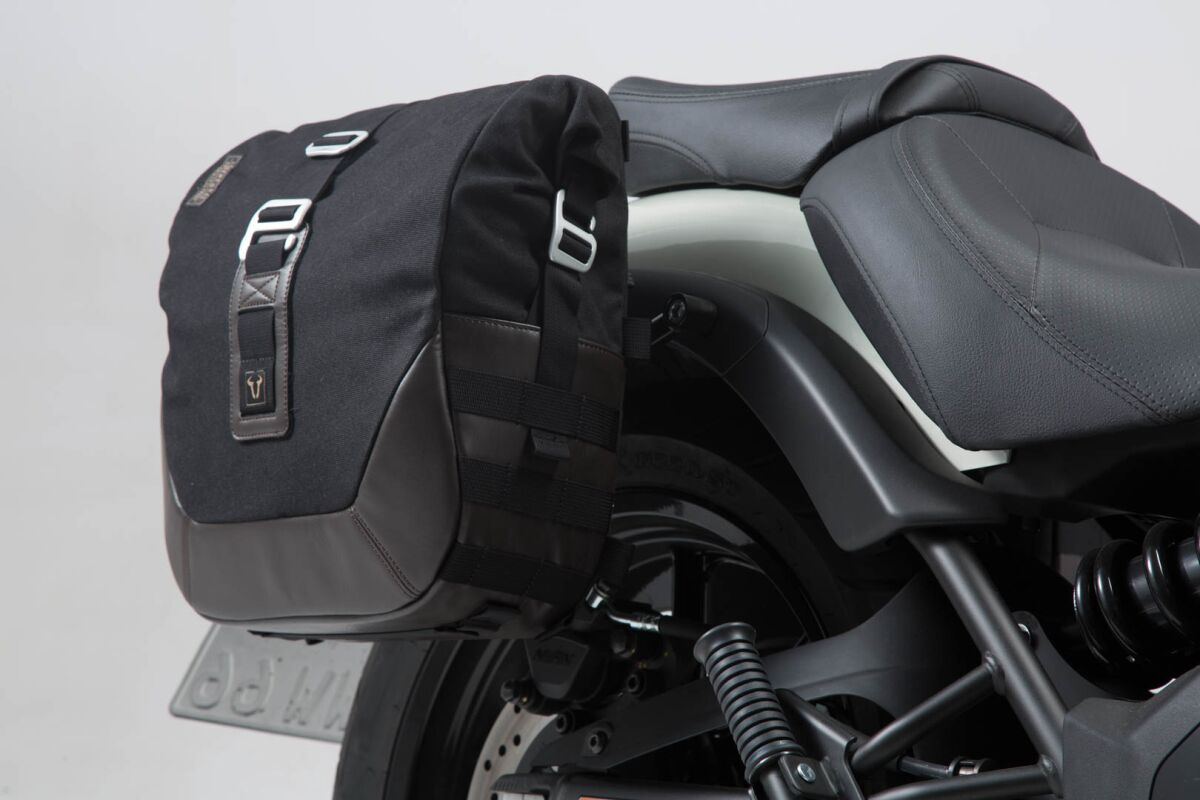 SW MOTECH BC.HTA.08.855.20101 Borse laterali Legend Gear LC Black Edition KAWASAKI EN 650 ABS 15>24