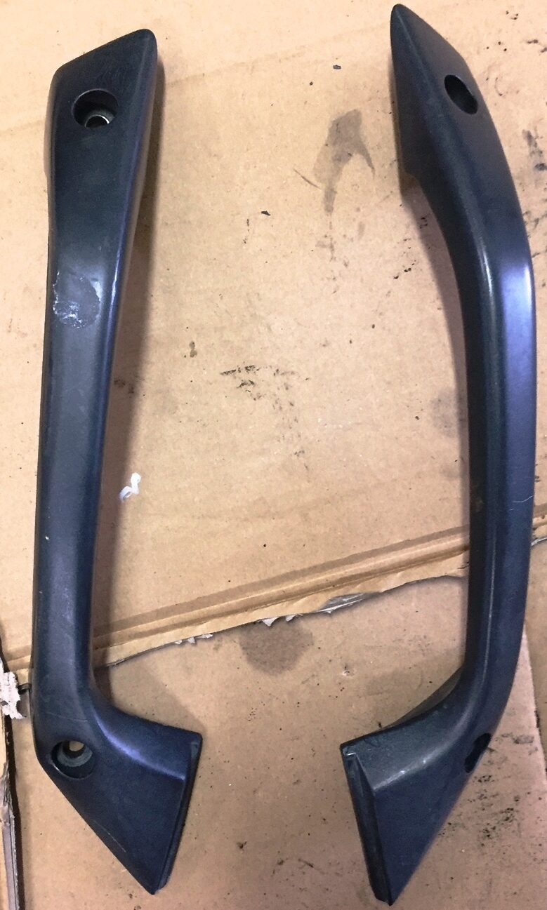 MANIGLIONI PASSEGGERO GILERA NEXUS 500 USATO