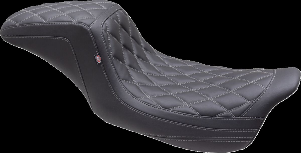 MUSTANG 75299GM Sella a rombi con bordo doppio Squareback HARLEY DAVIDSON FLHRXS 1868 ABS 08>25