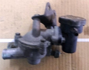 TERMOSTATO + TAPPO RADIATORE KAWASAKI KLE 500 88>04 USATO