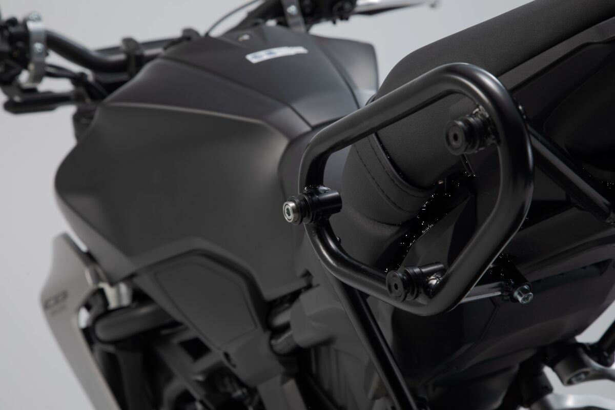 SW MOTECH HTA.01.906.10000 Supporto borsa laterale SX SLC HONDA CB 125 R ABS 18>24