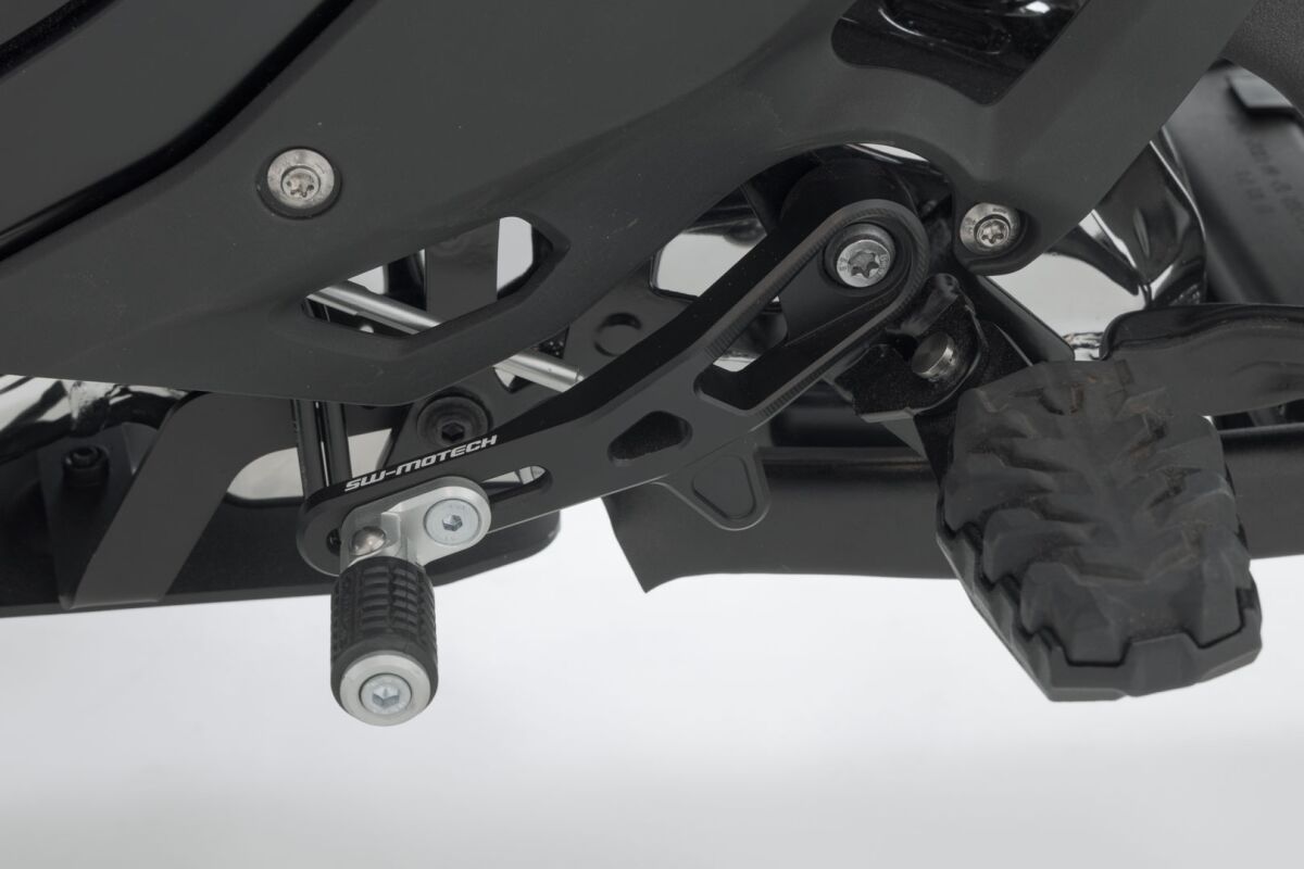 SW MOTECH FSC.07.975.10000 LEVA CAMBIO REGOLABILE BMW	R 1300 GS ABS Trophy 23>25