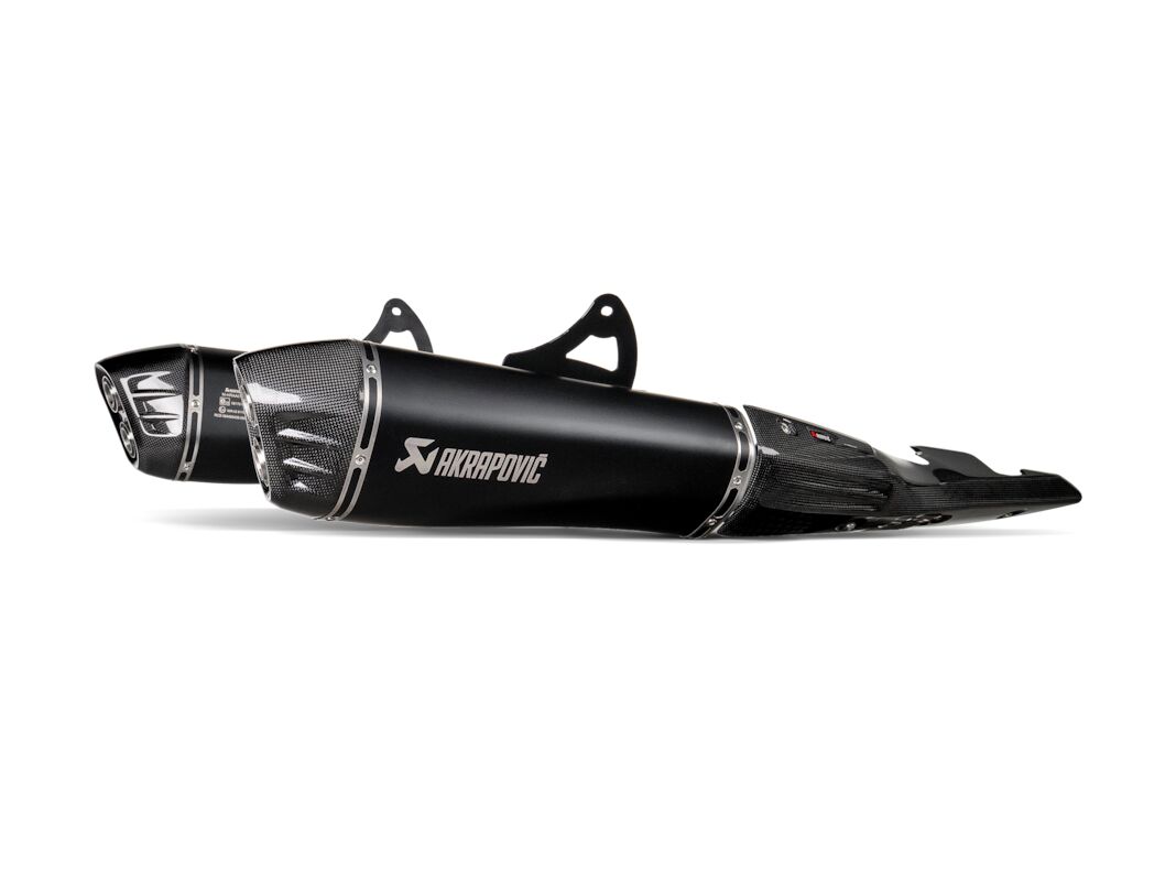 AKRAPOVIC S-S13SO4-HRAATBL/1 SILENZIATORE Slip-On Line STREET SUZUKI GSX 1300 R ABS Hayabusa 21>26