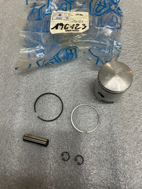 PISTONE CILINDRO COMPLETO 3 MAGGIORAZIONE PIAGGIO SI 50CC ART 196123