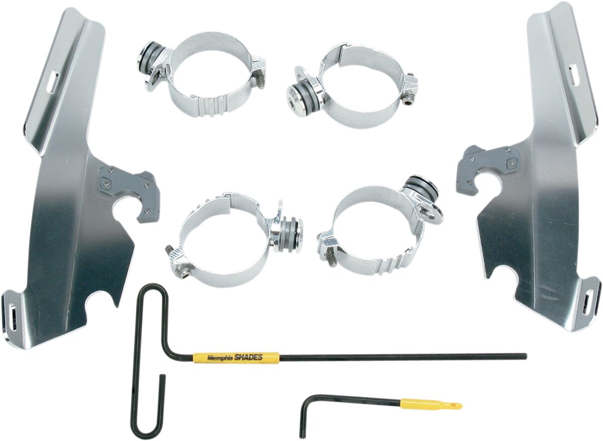 MEMPHIS SHADES MEM8978 Kit di montaggio completo a sgancio rapido per parabrezza Fats/Slim HONDA VTX 1800 T 97>08