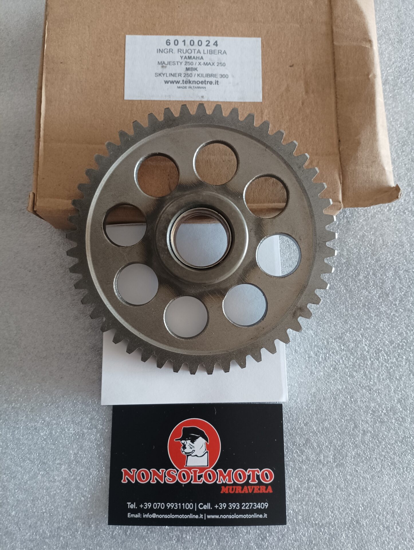 INGRANAGGIO RUOTA LIBERA YAMAHA X MAX 250 MBK  SKYLINER 250 KILIBRE 300 6010024