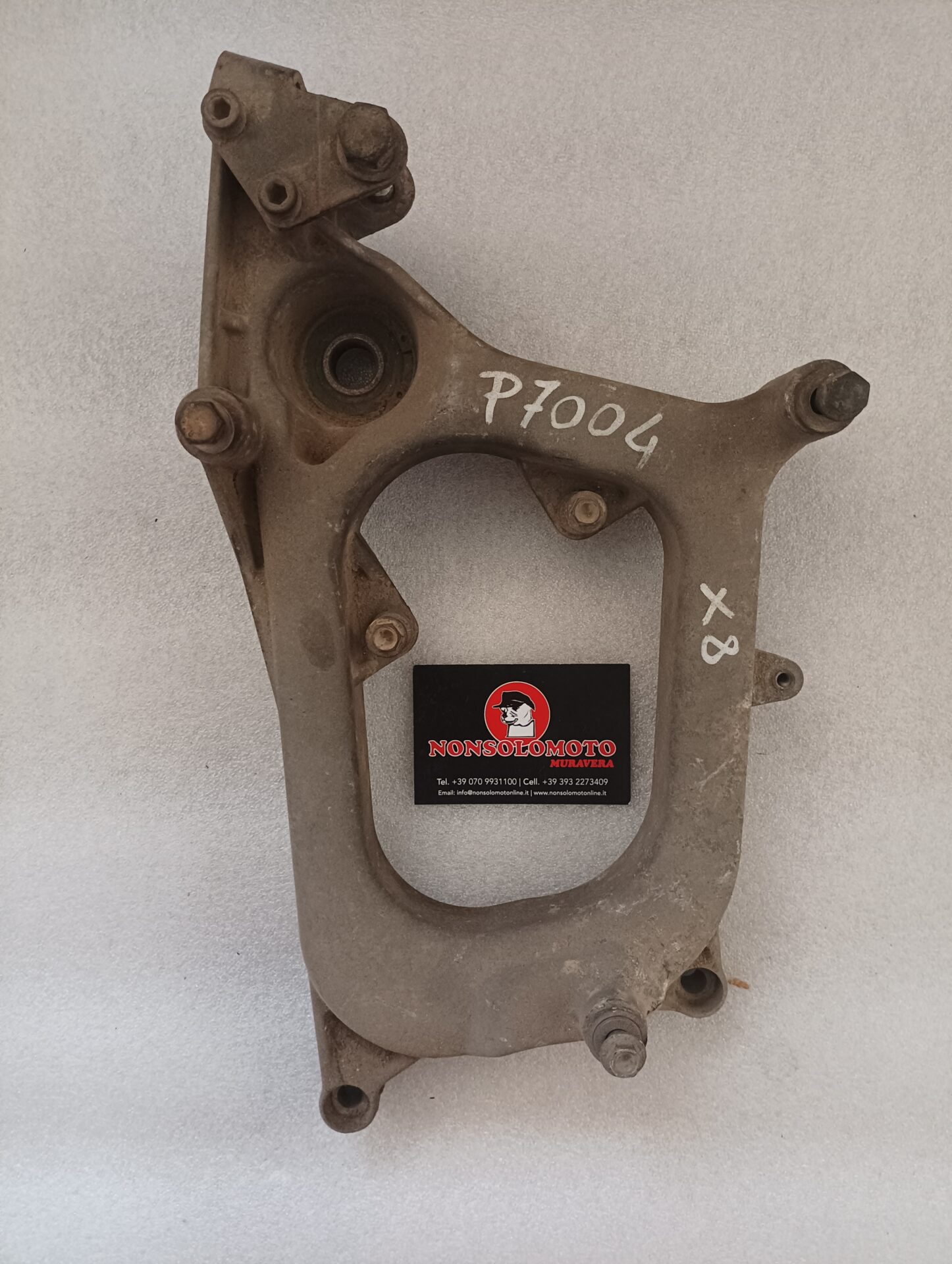 SUPPORTO MARMITTA PIAGGIO X8 USATO !!