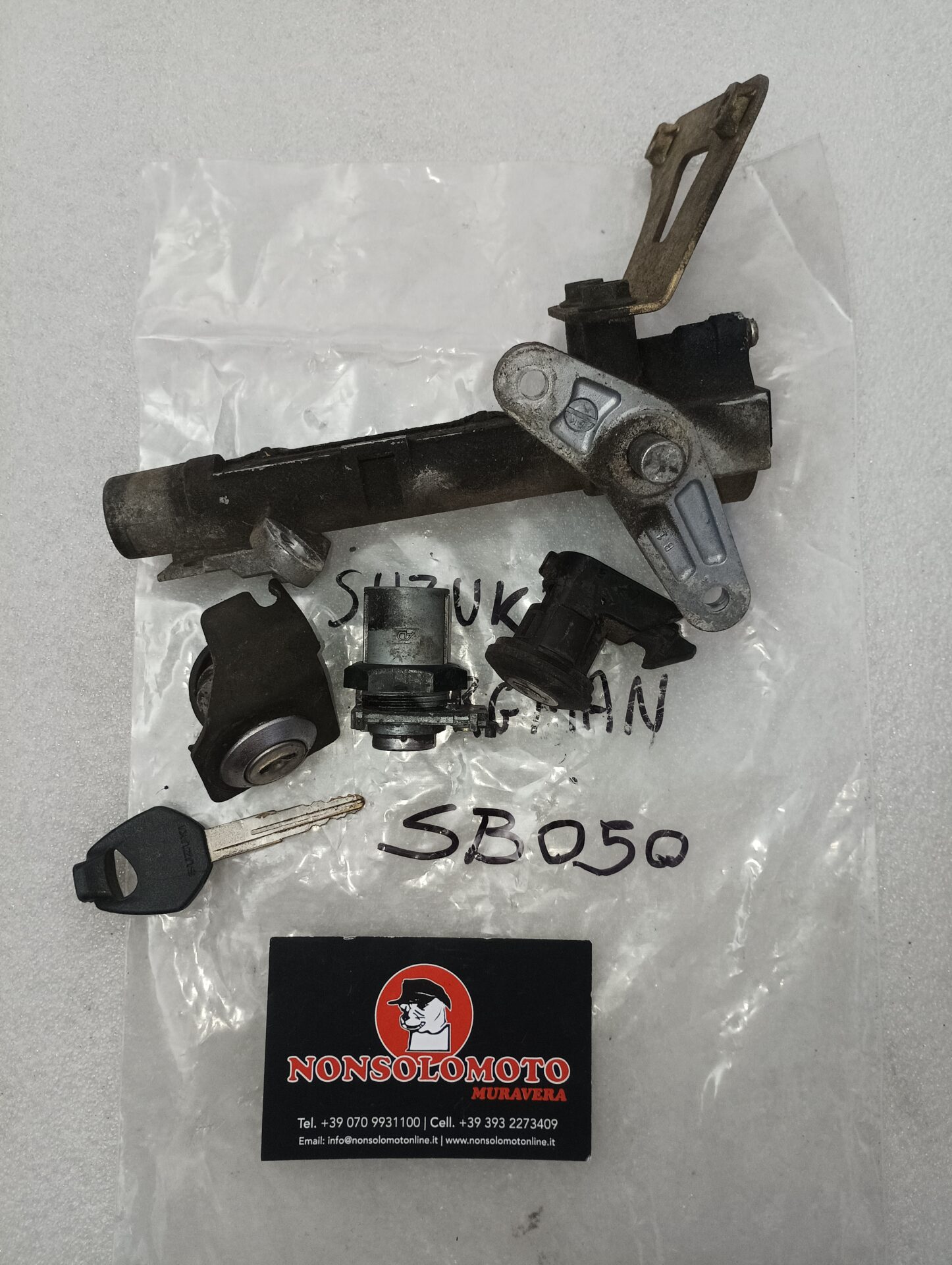 KIT SERRATURE SUZUKI BURGMAN 125 USATO !!