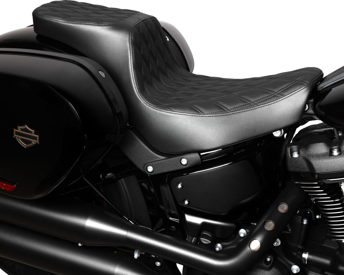 DRAG SPECIALTIES 4688B Sella 2-Up Performance Predator Harley Davidson FLSB 1750 ABS Softail Sport Glide 107 18>25