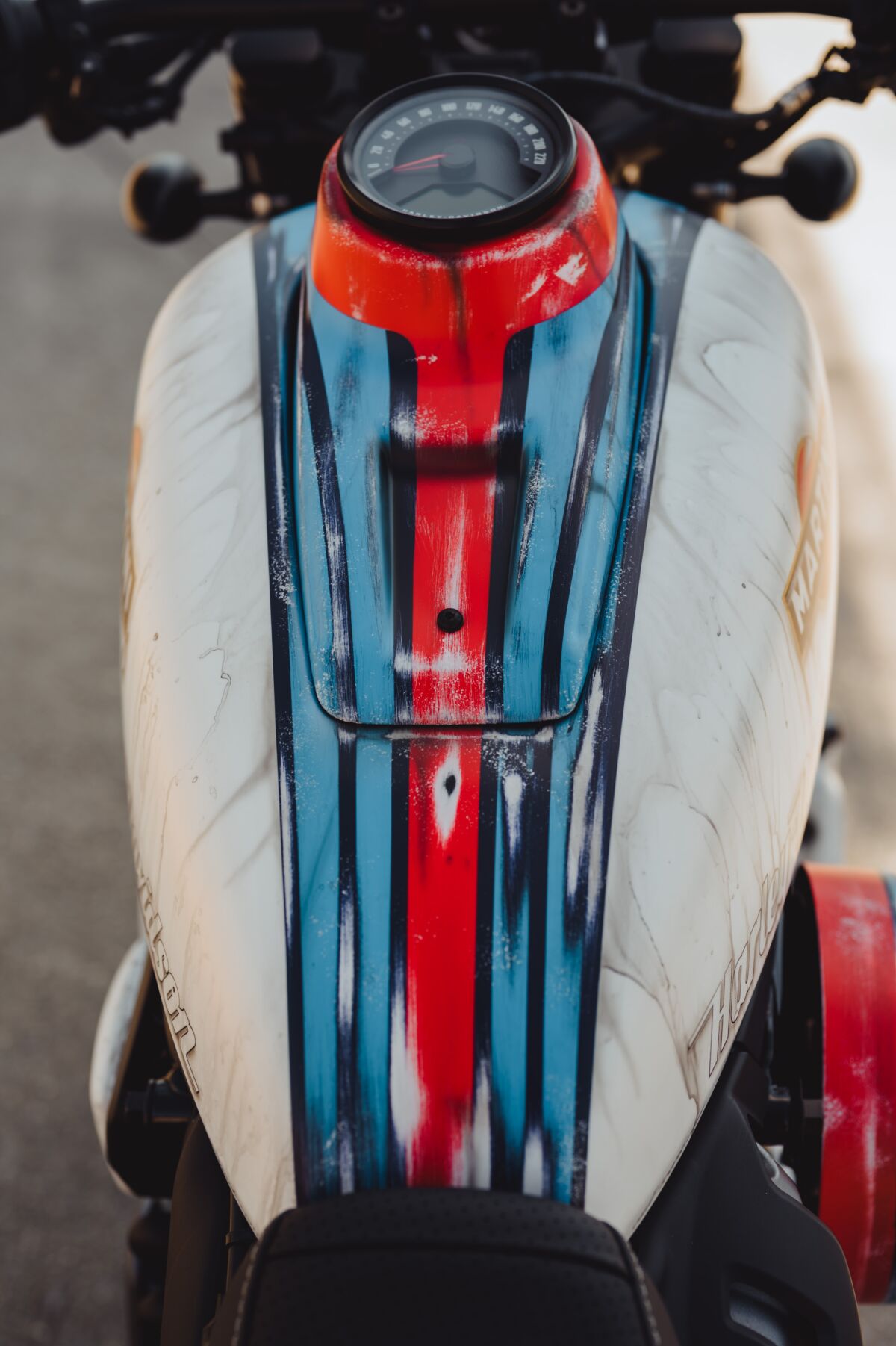 CULT WERK HD-NSR027 Cover cruscotto Harley Davidson RH 975 ABS Nightster 22>26