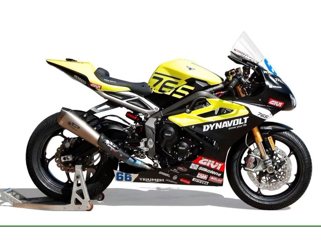 WRS TR010T Parabrezza Race WSSP CLEAR TRIUMPH STREET TRIPLE RS
