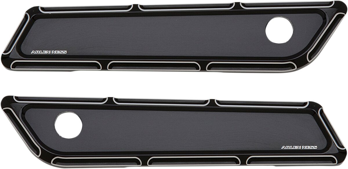 ARLEN NESS 03-585 Coperture aggancio valigia laterale in alluminio billet Ness-Tech Beveled Harley Davidson FLHXS 1868 ABS Street Glide Special Anniversary 114 14>24