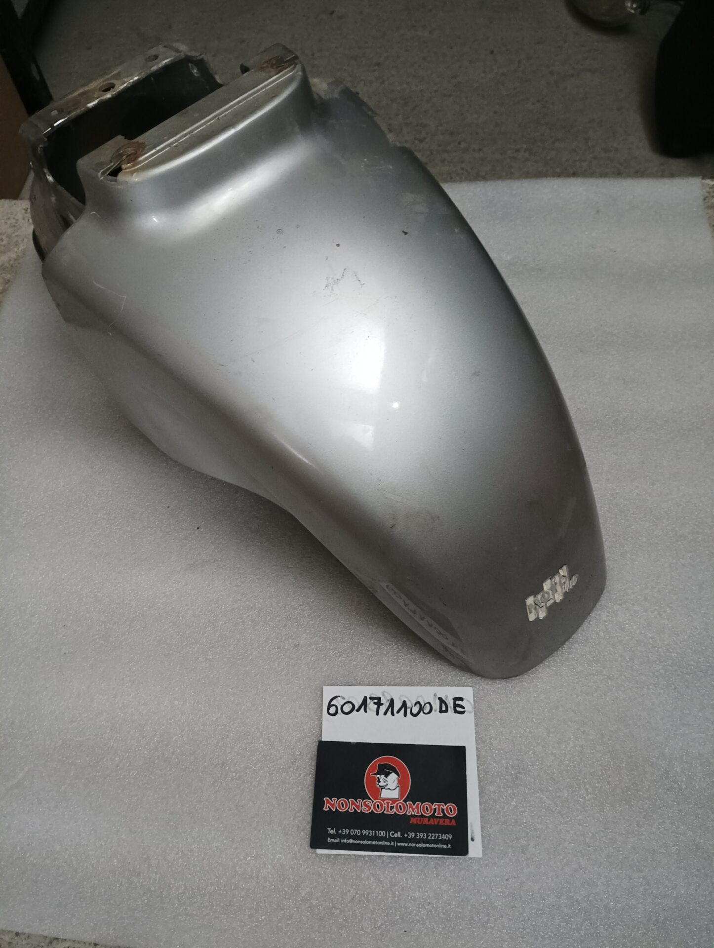 PARAFANGO ANTERIORE PIAGGIO BEVERLY 500 2004  ART 60171100DE USATO !!
