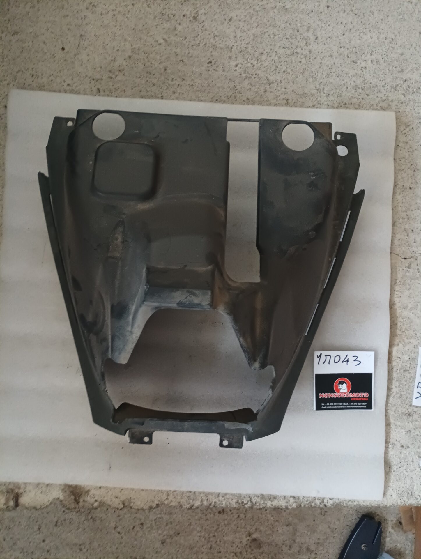 COVER SERBATOIO BENZINA YAMAHA MAJESTY 250 1998 USATO !!