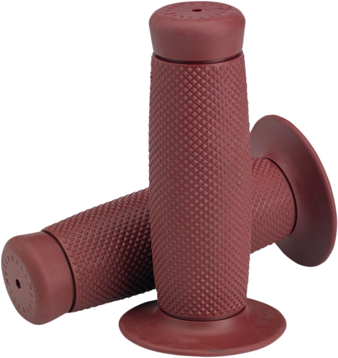 BILTWELL 6704-0301 Manopole Renegade Bar 25,4MM OXBLOOD HARLEY DAVIDSON HONDA SUZUKI YAMAHA MOTO GUZZI