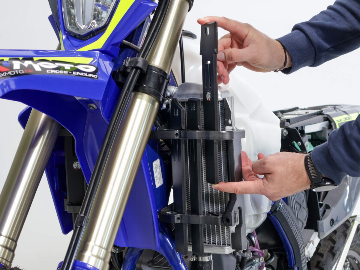 AXP RACING AX1767 PROTEZIONI radiatore HDPE Sherco 2T e 4T 25>26