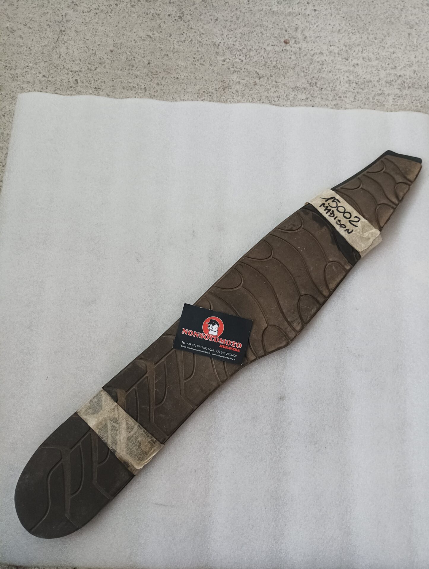 COPPIA TAPPETINI MALAGUTI MADISON 125 150 USATO !!