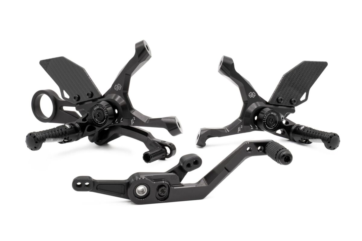 GILLES TOOLING MUE2-BM06-B KIT PEDANE ARRETRATE REGOLABILI MUE2 BMW M 1000 RR ABS 19>26