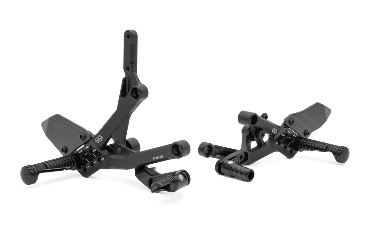 GILLES TOOLING FXR2-D02 KIT PEDANE REGOLABILI  FXR DUCATI PANIGALE V2 890 ABS 25>26