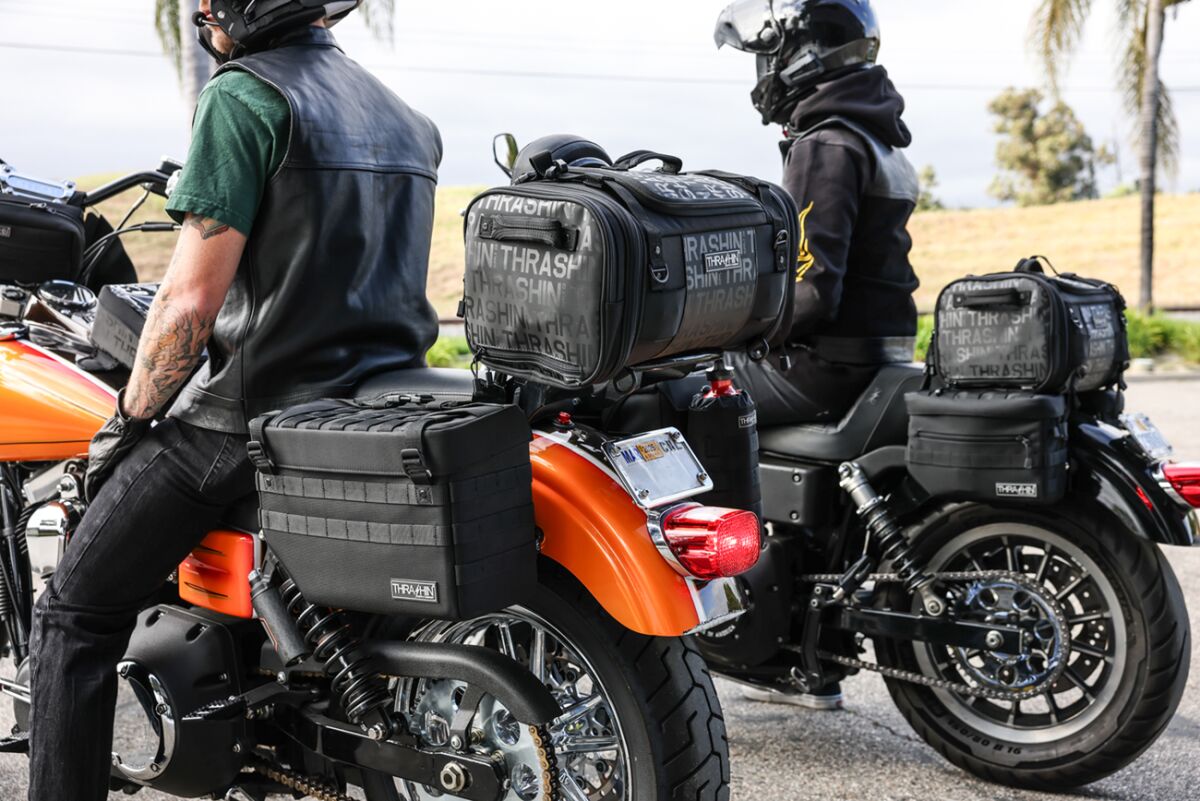 THRASHIN SUPPLY TSB-0008 Borse laterali TESSUTO Expedition 21LT Harley Davidson FXLRS 1923 ABS Softail Low Rider S 117 00>24