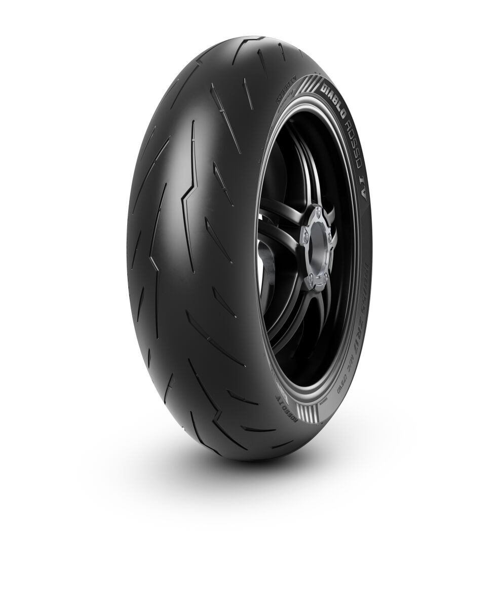 PIRELLI Pneumatico Diablo Rosso IV 150/60 R 17 M/C 66H