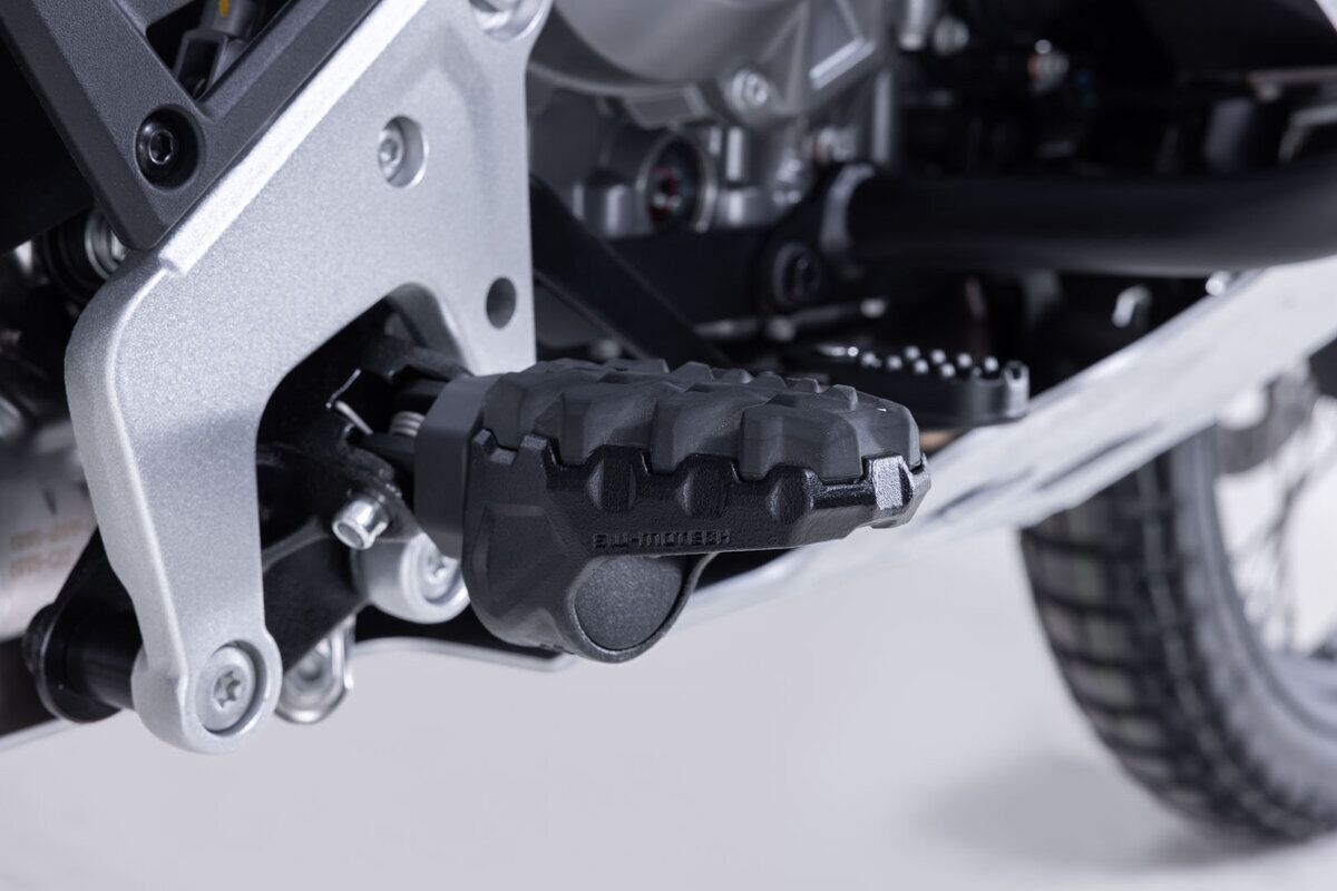 SW MOTECH Kit poggiapiedi EVO