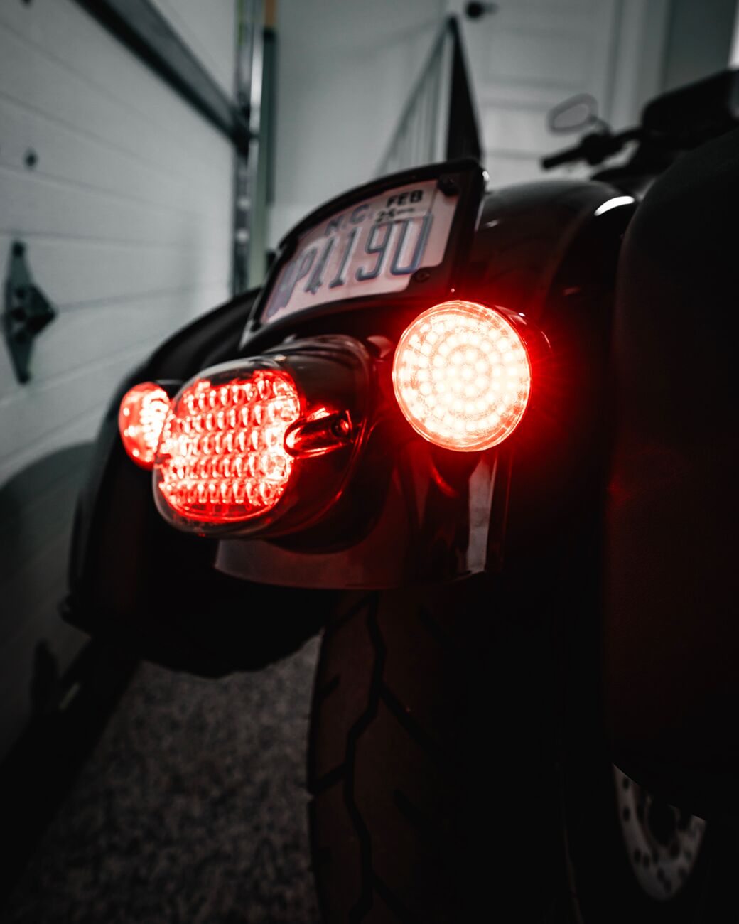 CUSTOM DYNAMICS Luce posteriore LED a basso profilo